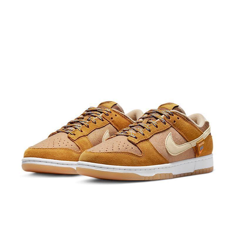 Nike Dunk Low SE Teddy Bear Praline