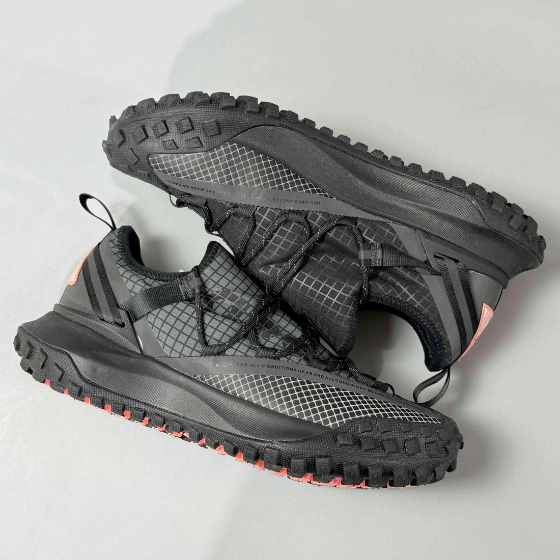 Nike ACG Mountain Fly Low 'Black Anthracite'