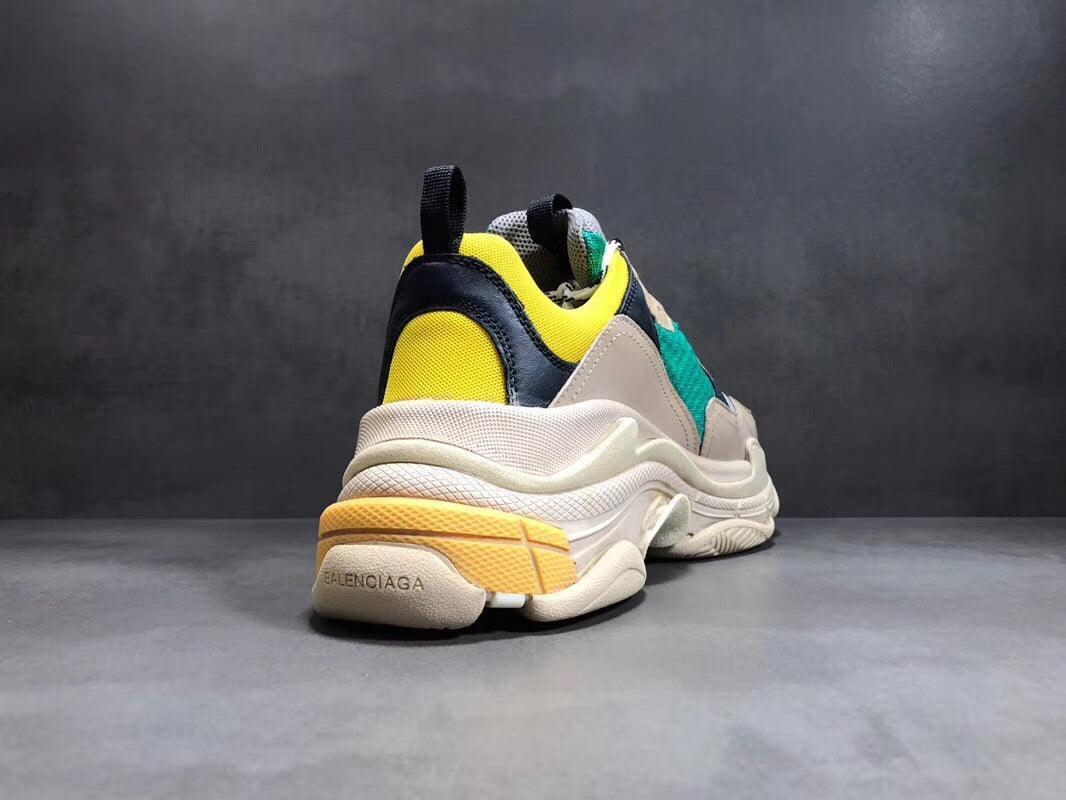 BALENCIAGA TRIPLE S SNEAKER