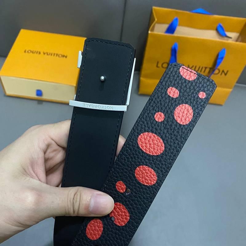 Louis Vuitton x Yayoi Kusama LV Initiales Reversible Infinity Dots Belt Black/Red