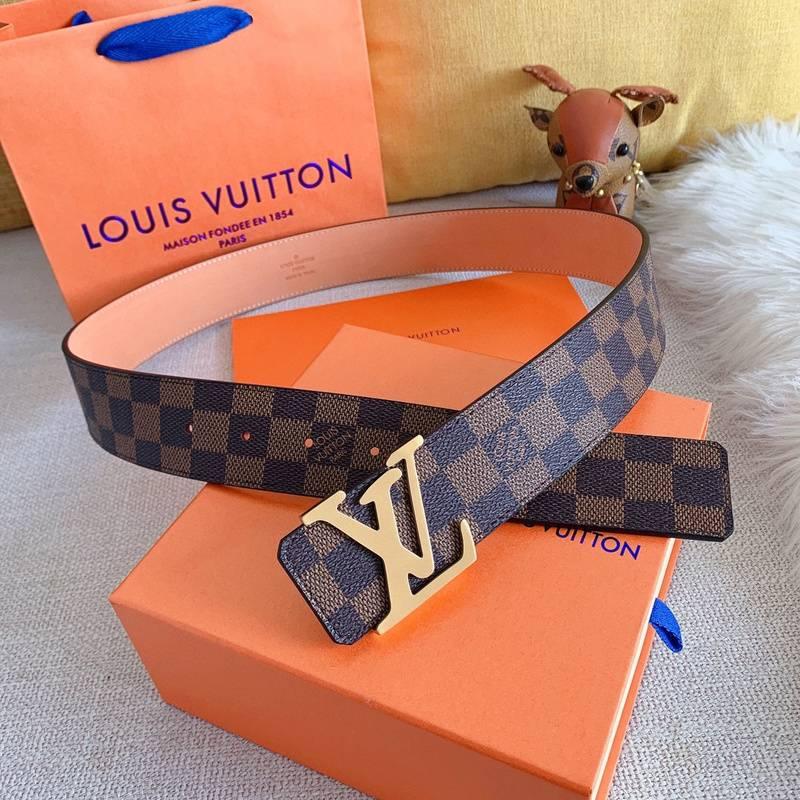 Louis Vuitton Belt Logo