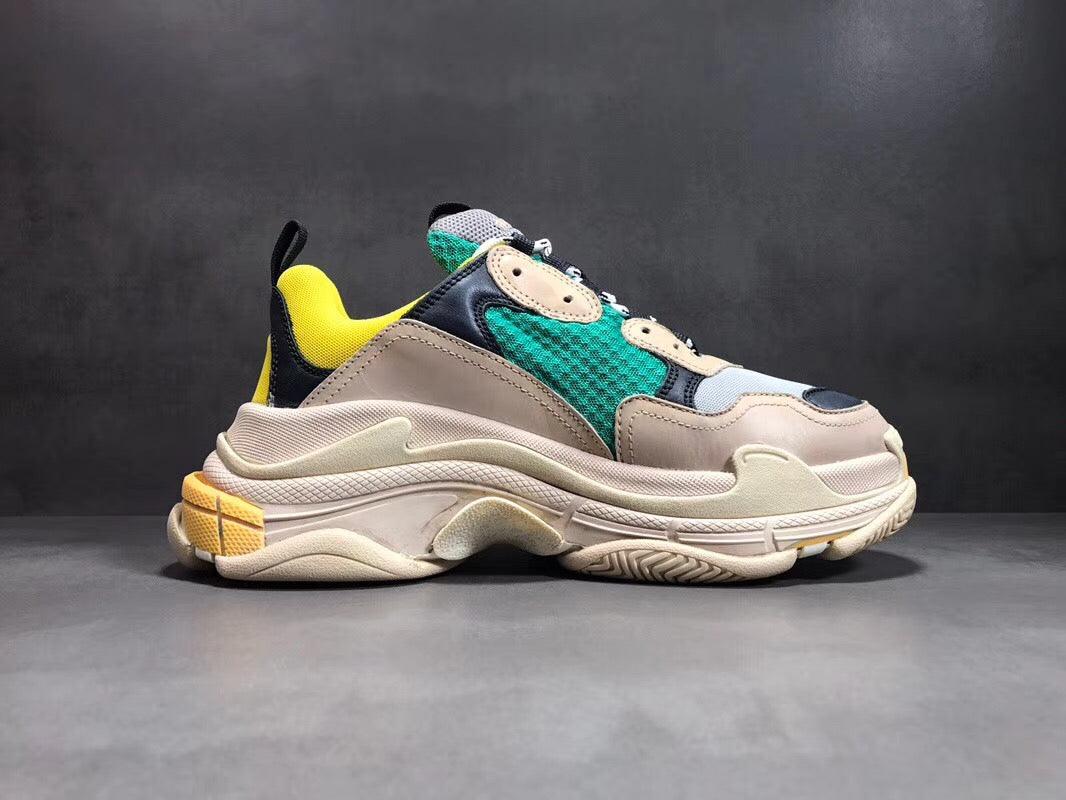 BALENCIAGA TRIPLE S SNEAKER