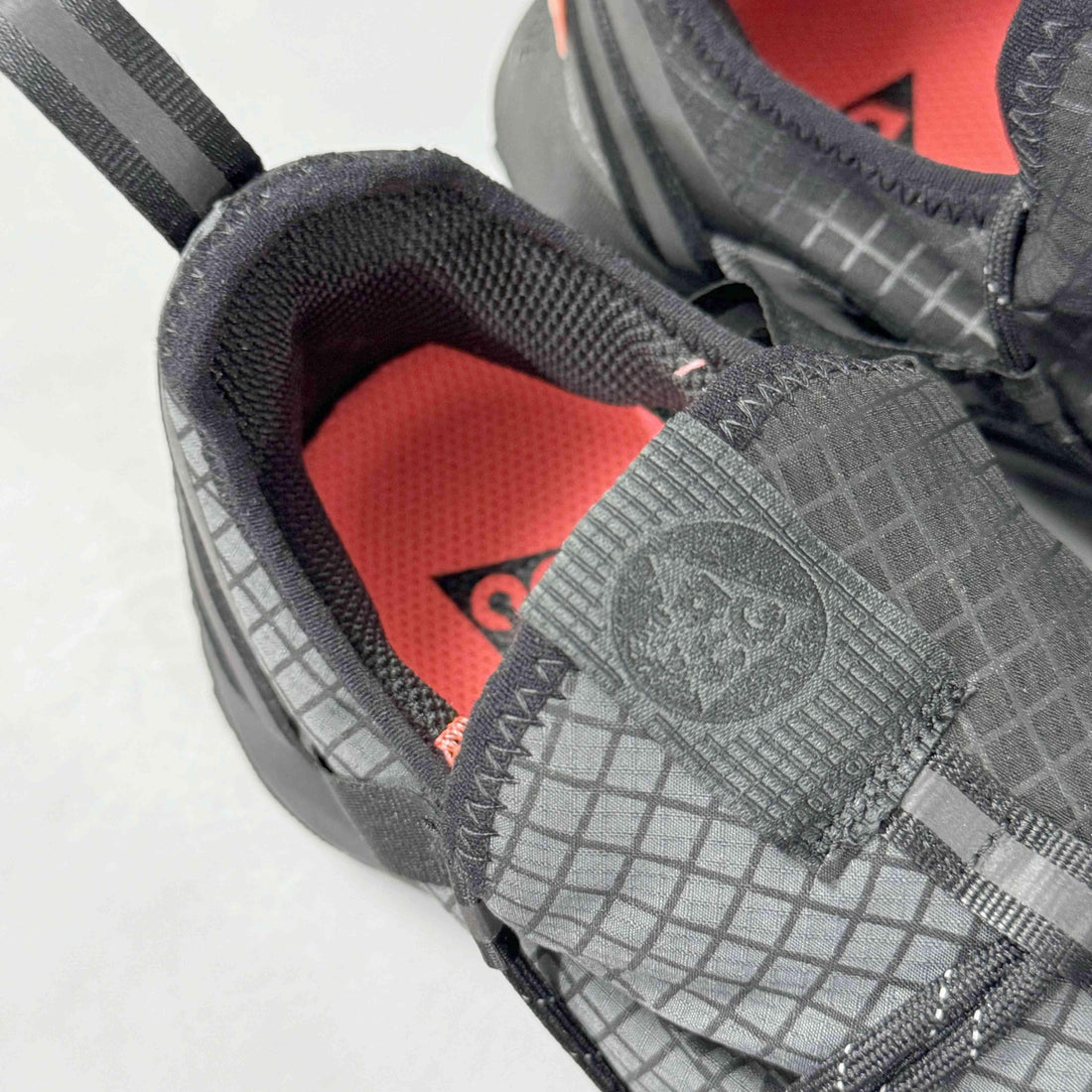 Nike ACG Mountain Fly Low 'Black Anthracite'