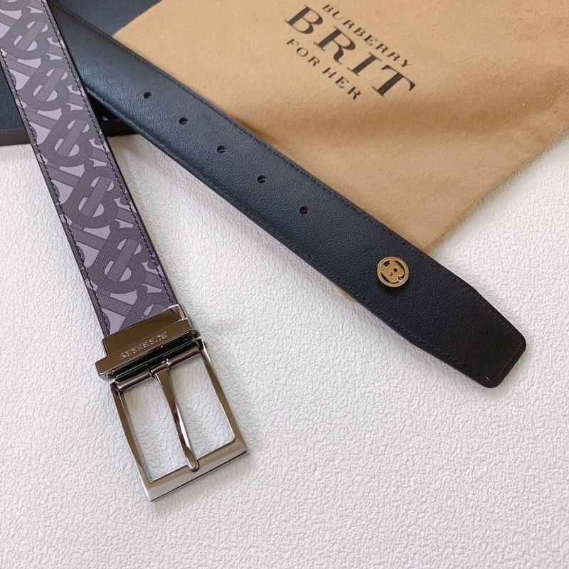 Burberry Leather Vintage Belt