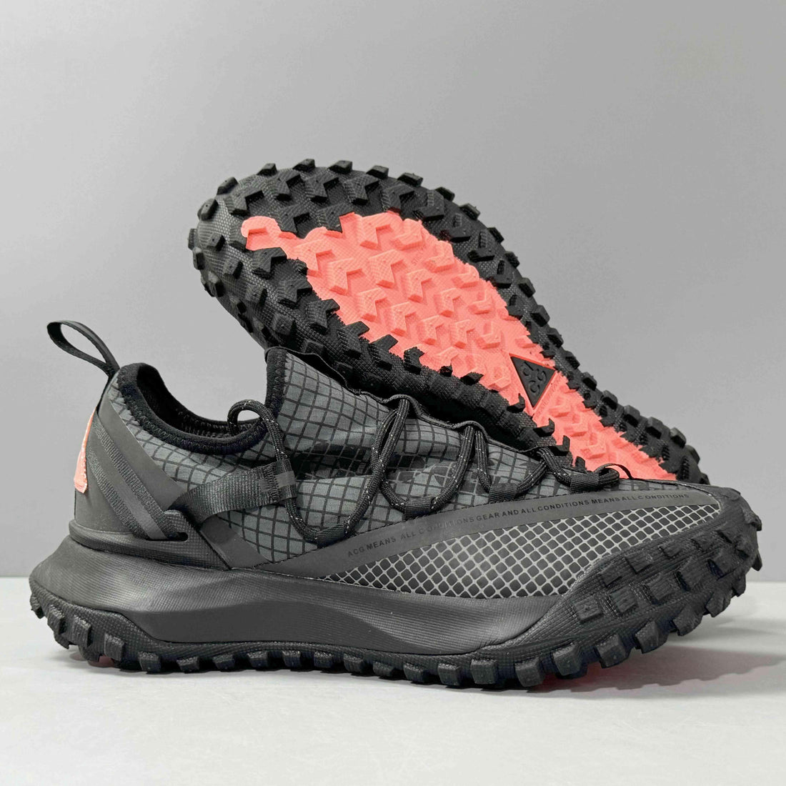 Nike ACG Mountain Fly Low 'Black Anthracite'