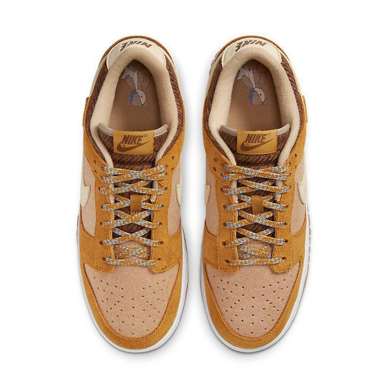 Nike Dunk Low SE Teddy Bear Praline