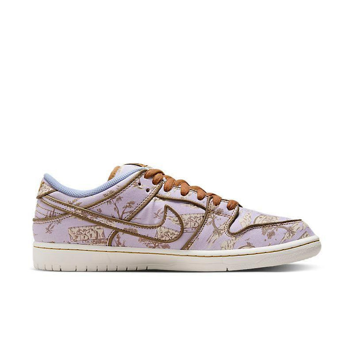 Nike SB Dunk Low 'Premium City of Style'