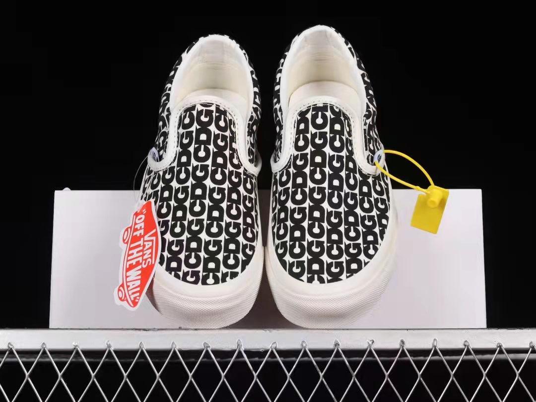 Vans COMME des GARCONS x Authentic 'CDG'