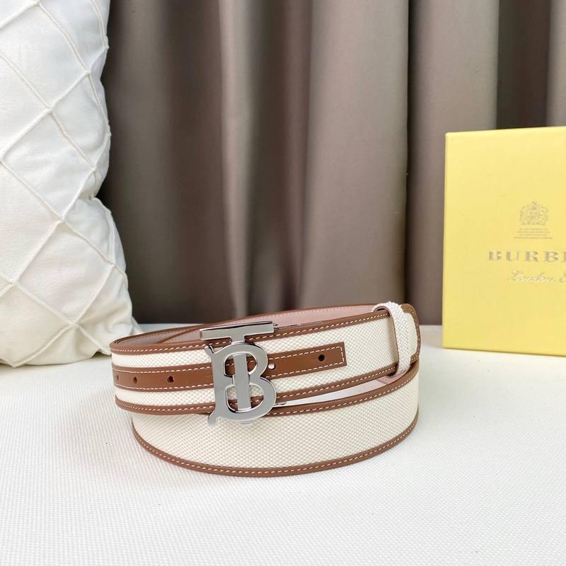 Burberry Reversible Leather Vintage Belt