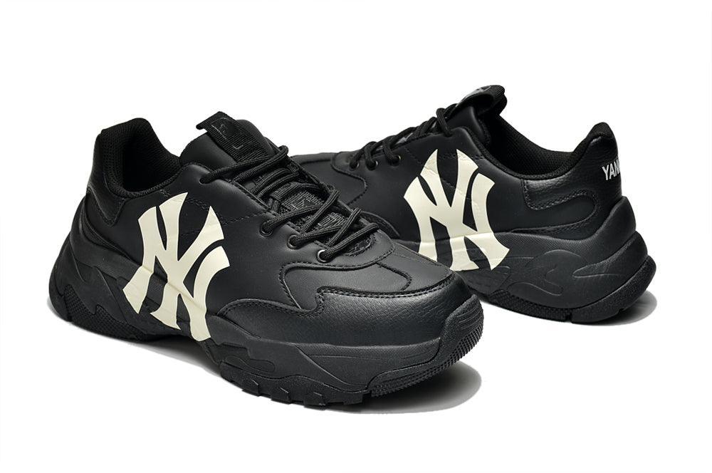 MLB Big Ball x Chunky New York Yankees Sneakers