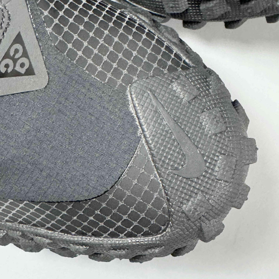 Nike ACG Mountain Fly High Gore-tex 'Dark Grey'