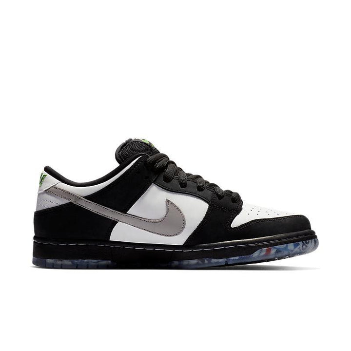 Nike SB Dunk Low Staple Panda Pigeon