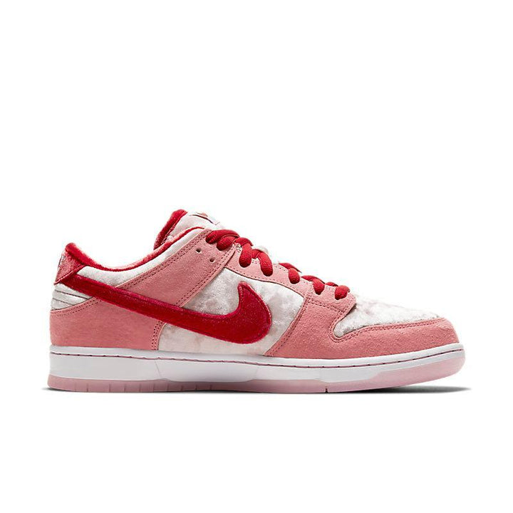 Nike SB Dunk Low StrangeLove Skateboards