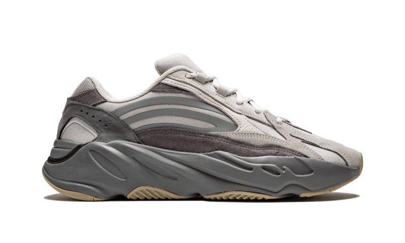 Adidas Yeezy 700 V2 Tephra