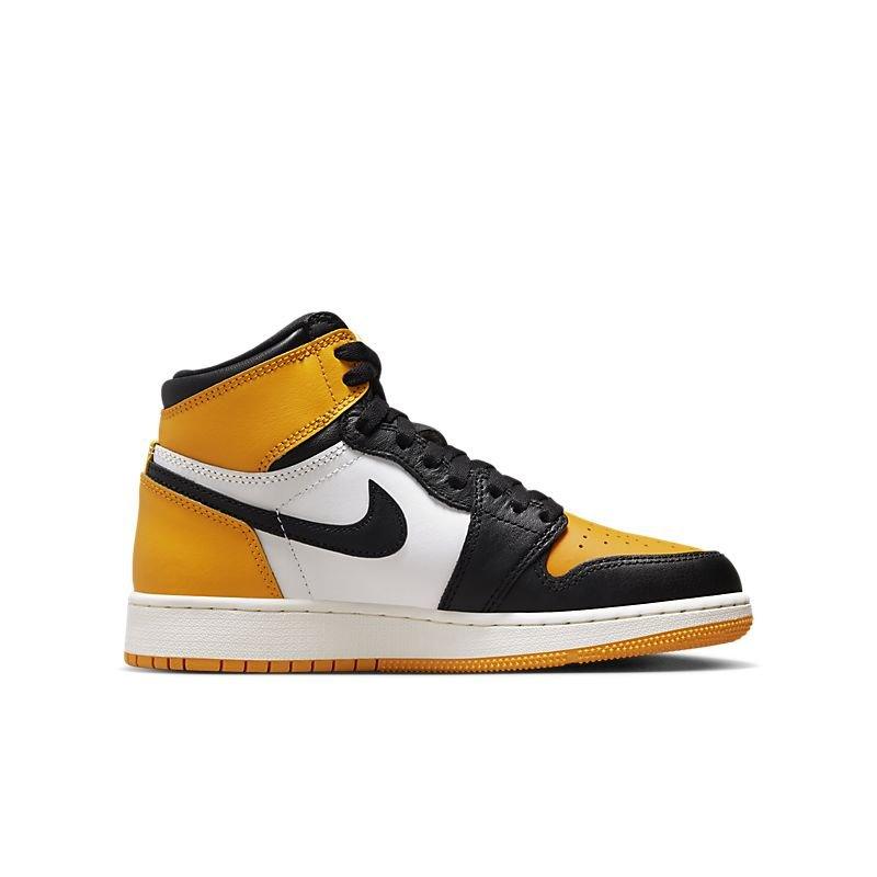 Air Jordan 1 Mid 'Taxi'