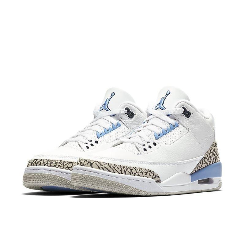 Air Jordan 3 Retro 'UNC'