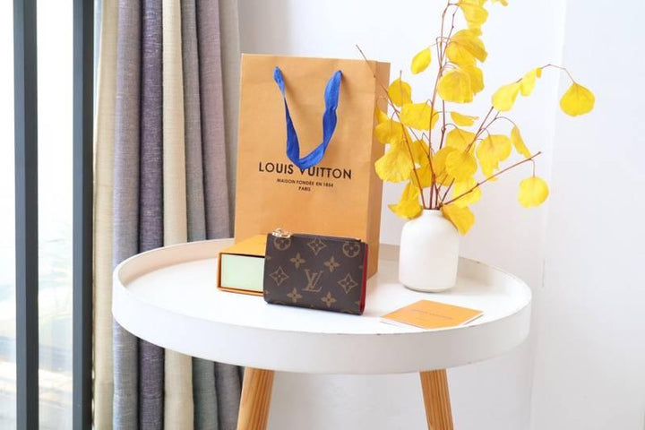 Louis Vuitton Lisa Wallet Monogram Canvas