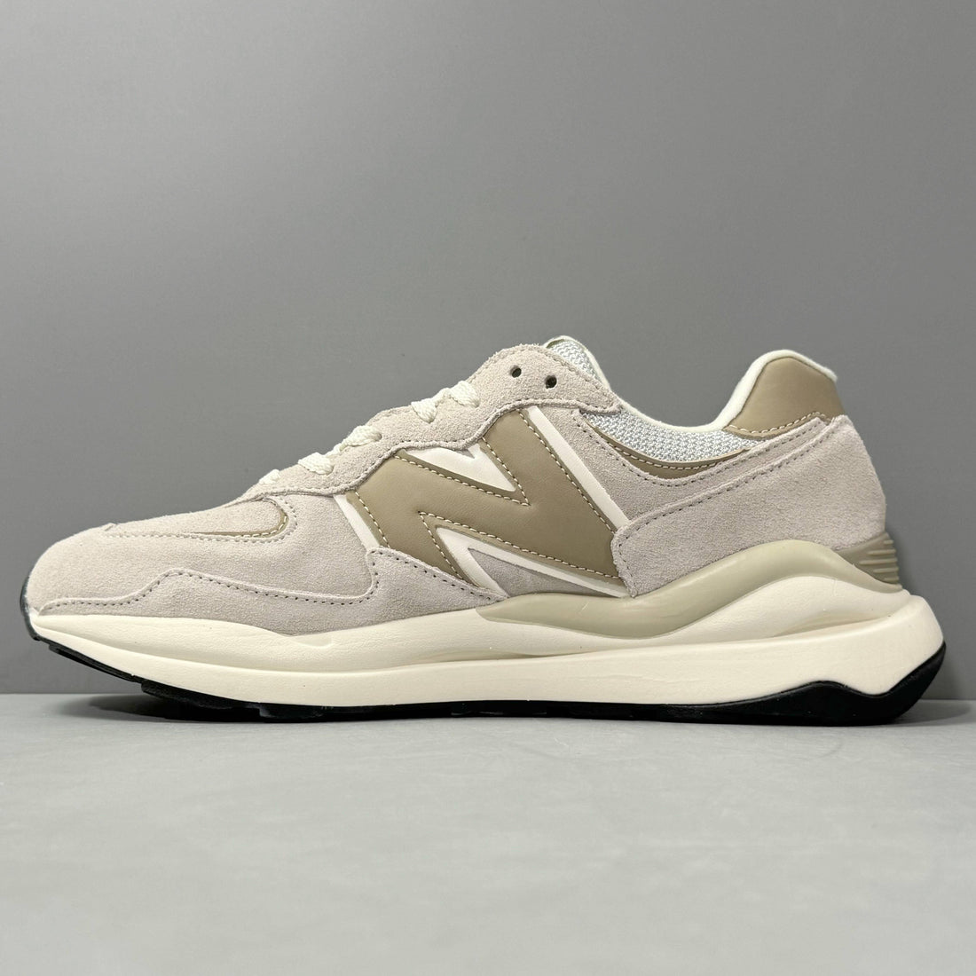 New Balance 57/40 Light Milk Tea