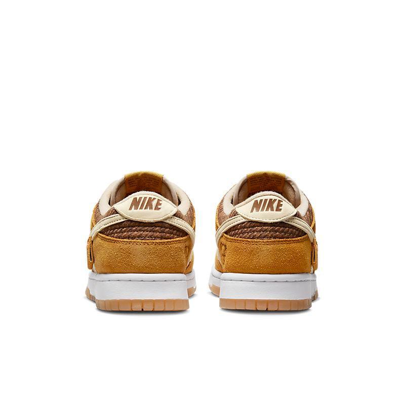 Nike Dunk Low SE Teddy Bear Praline