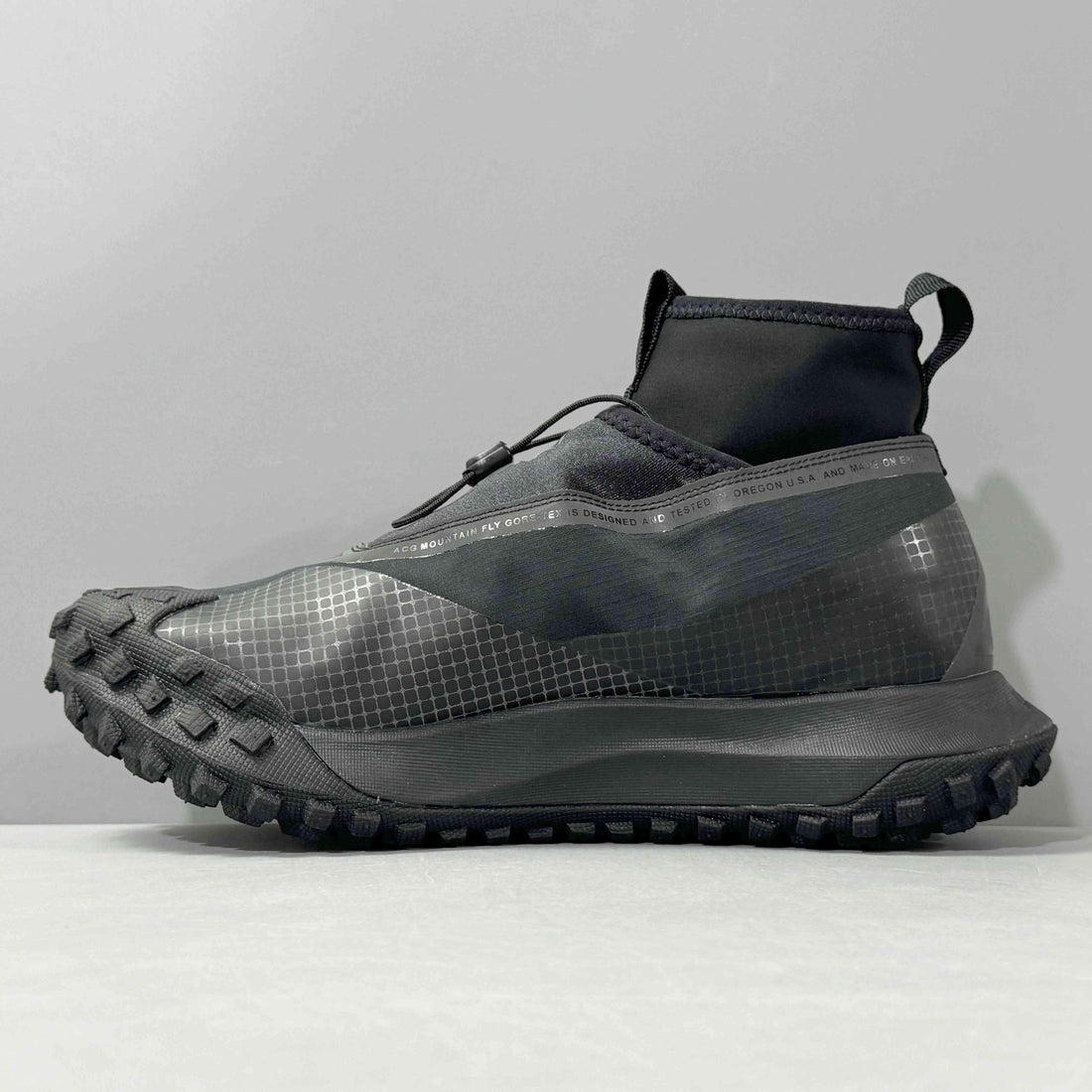 Nike ACG Mountain Fly High Gore-tex 'Dark Grey'