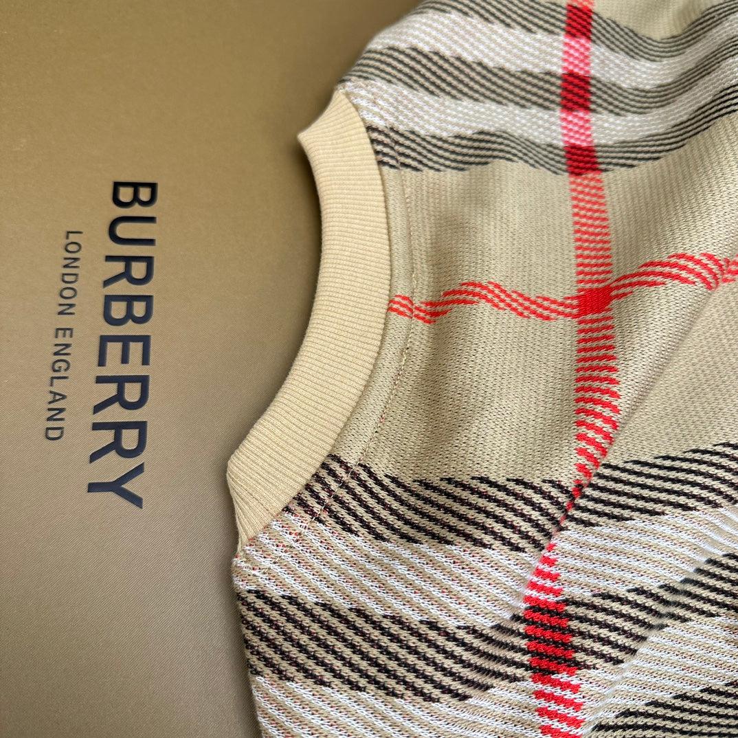 Burberry T-Shirt Without Collar