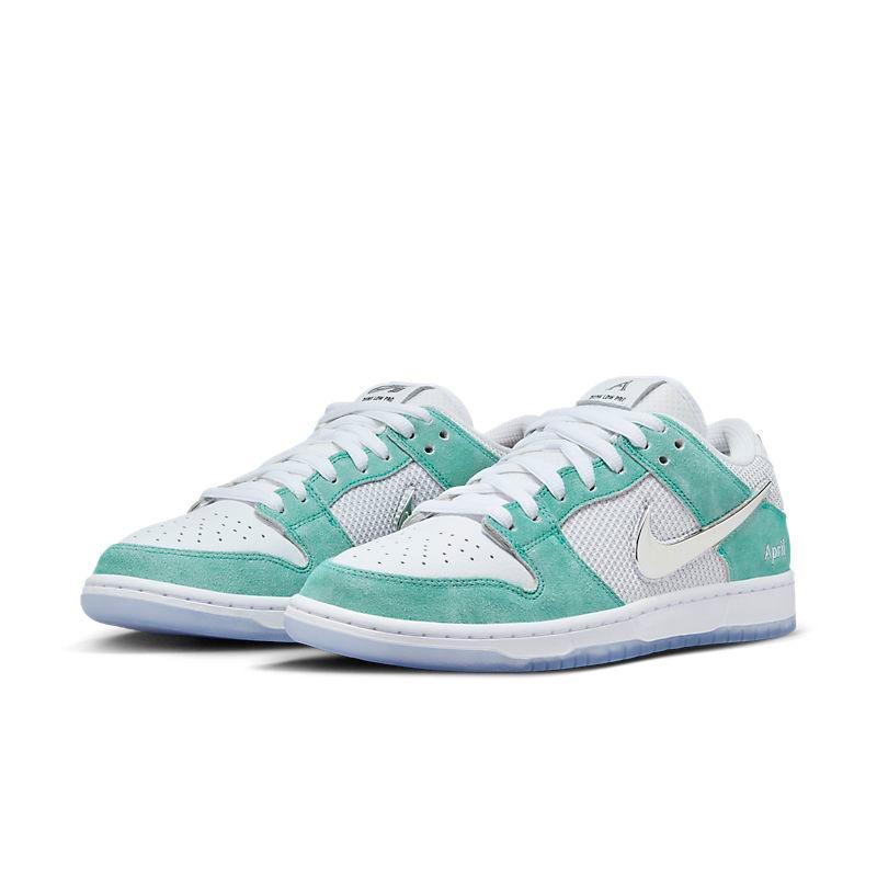 Nike SB Dunk Low 'April Skateboards'