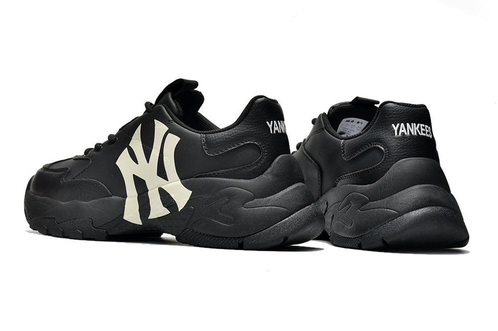 MLB Big Ball x Chunky New York Yankees Sneakers