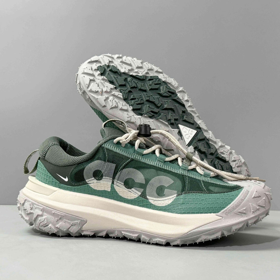 Nike ACG Mountain Fly 2 Low 'Bicoastal Vintage Green'