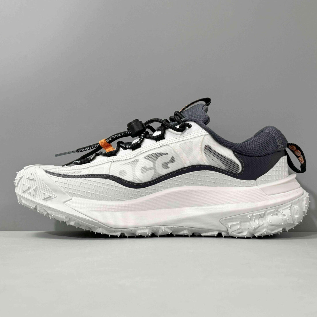 Nike ACG Mountain Fly 2 'White Bright Mandarin'