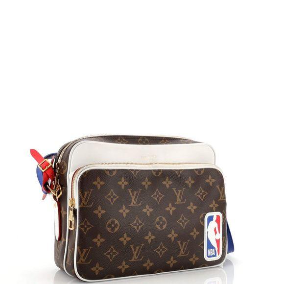 Louis Vuitton x NBA Nil Messenger Bag in Monogram Antarctica Canvas