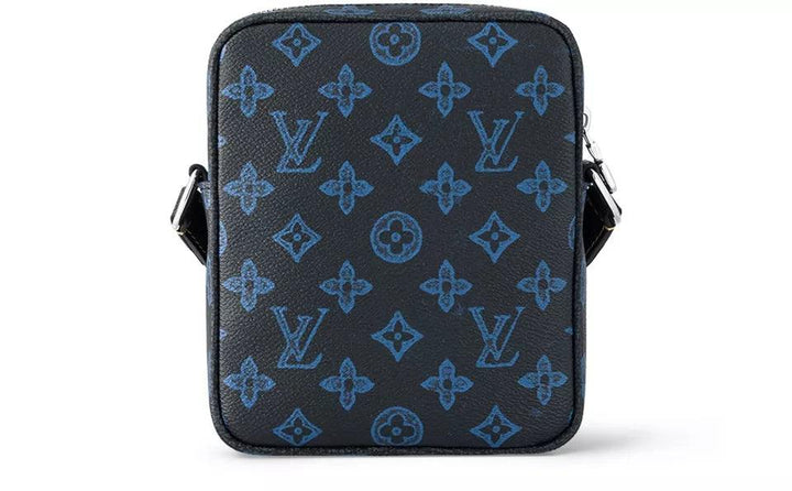 Louis Vuitton women NWT wearable christopher Shoulder Crossbody