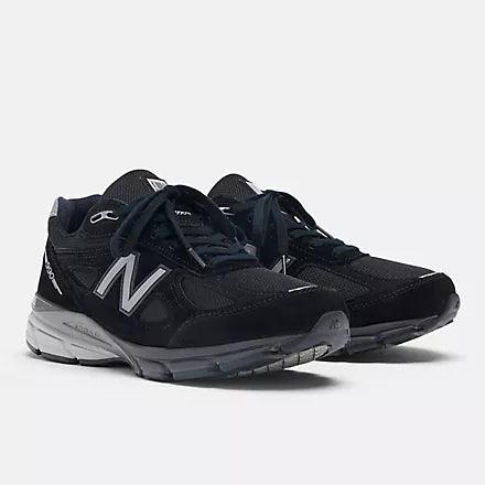 New Balance 990v4